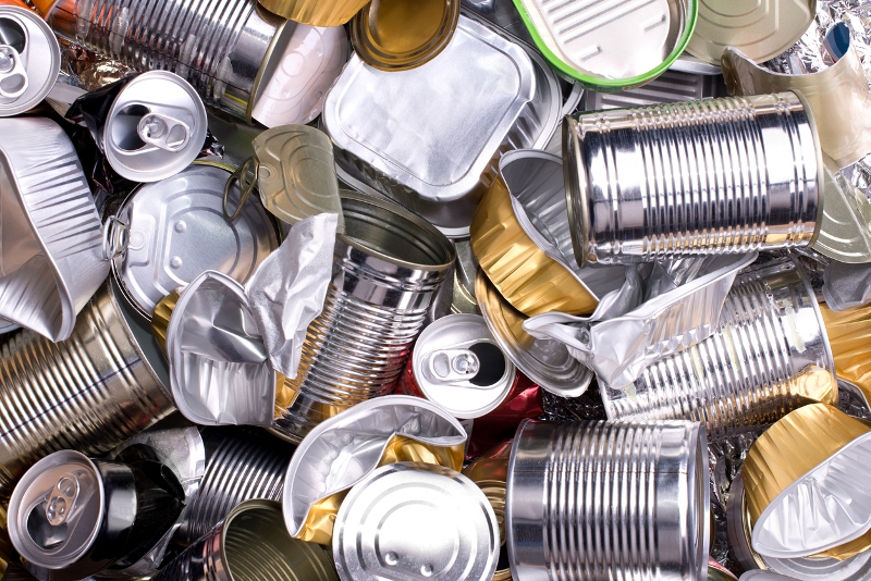 recycling aluminium cans
